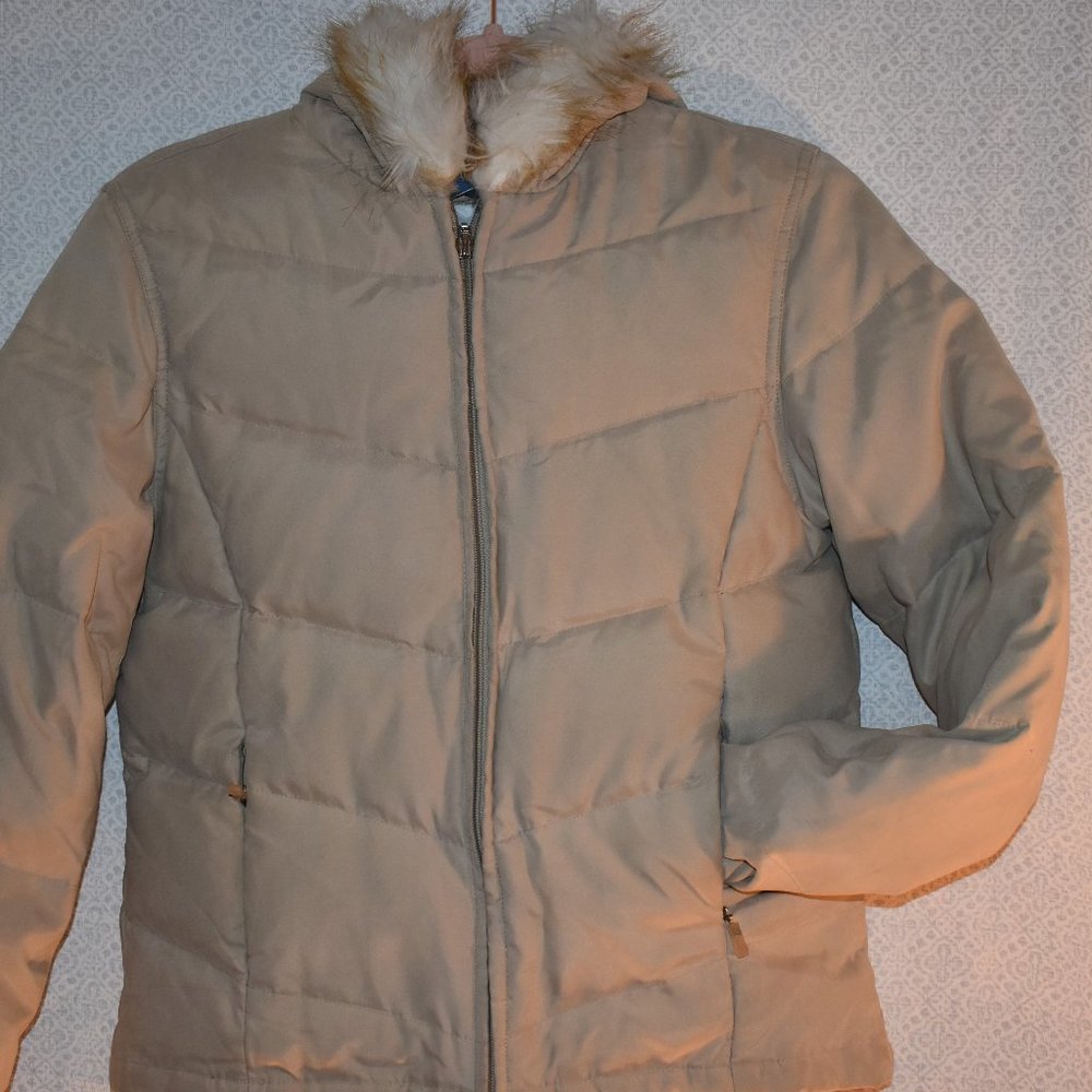 Women's' Puffer Style Coat with Faux Fur trim on hood